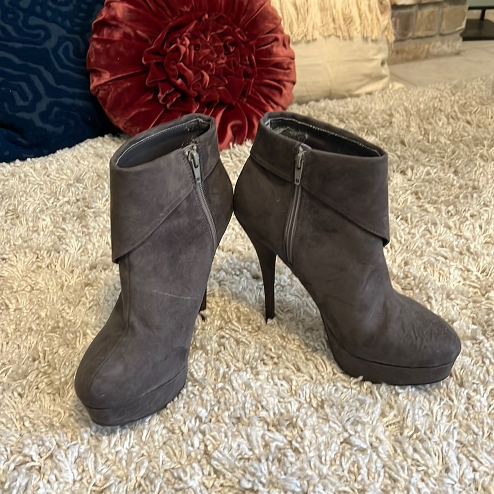 Gray heeled booties from forever 21.